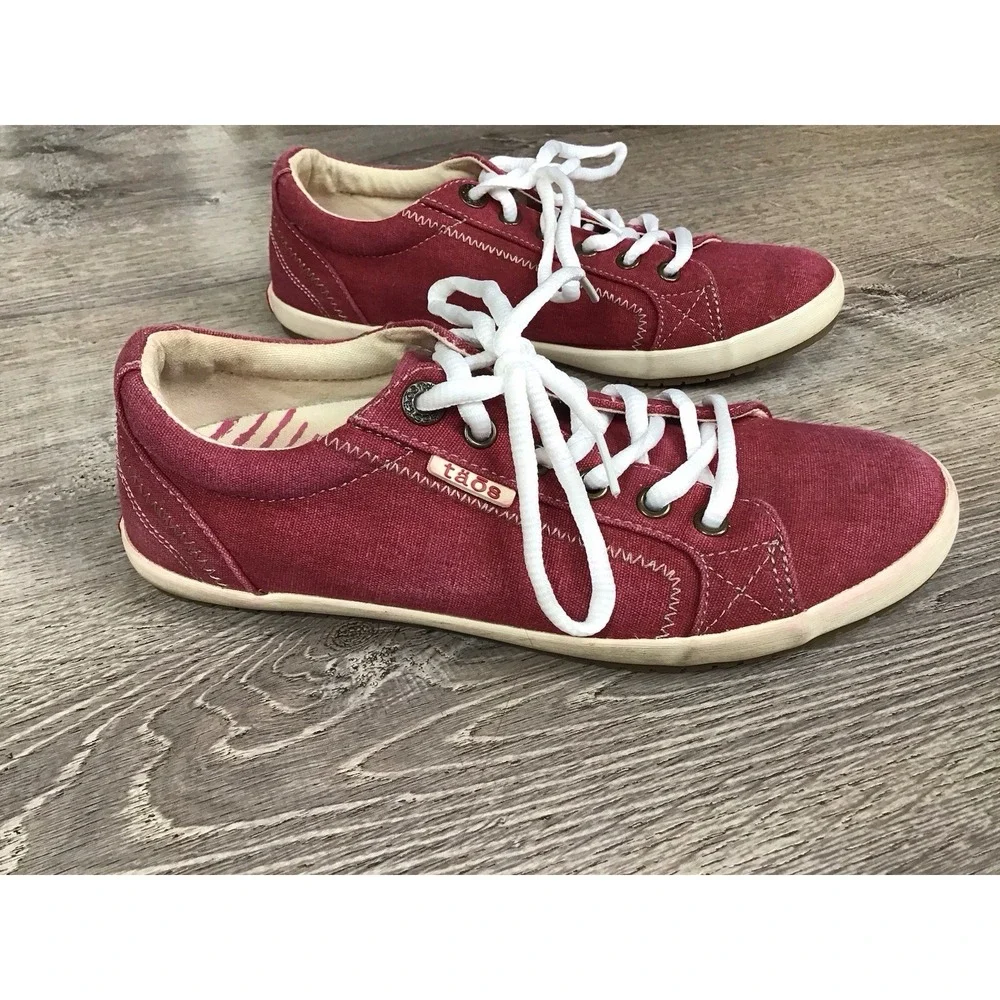 Taos Star Red Canvas Women's Size 7.5 Comfort Walking Sneakers Shoes STA-12844